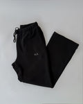 Noir Straight Leg Sweatpant